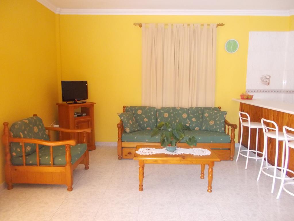Apartamentos La Banda ปลายา เด ซานเตียโก ภายนอก รูปภาพ