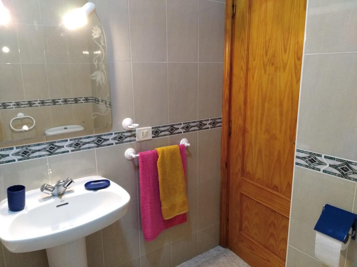 Apartamentos La Banda ปลายา เด ซานเตียโก ภายนอก รูปภาพ