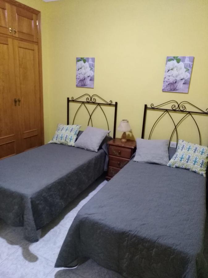 Apartamentos La Banda ปลายา เด ซานเตียโก ภายนอก รูปภาพ